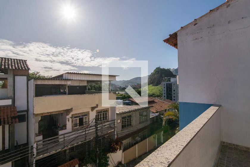 House, 220 m², with a garden — photo 33