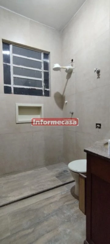 Casa independiente de 500 m² con 4 dormitorios y 1 suite — photo 17