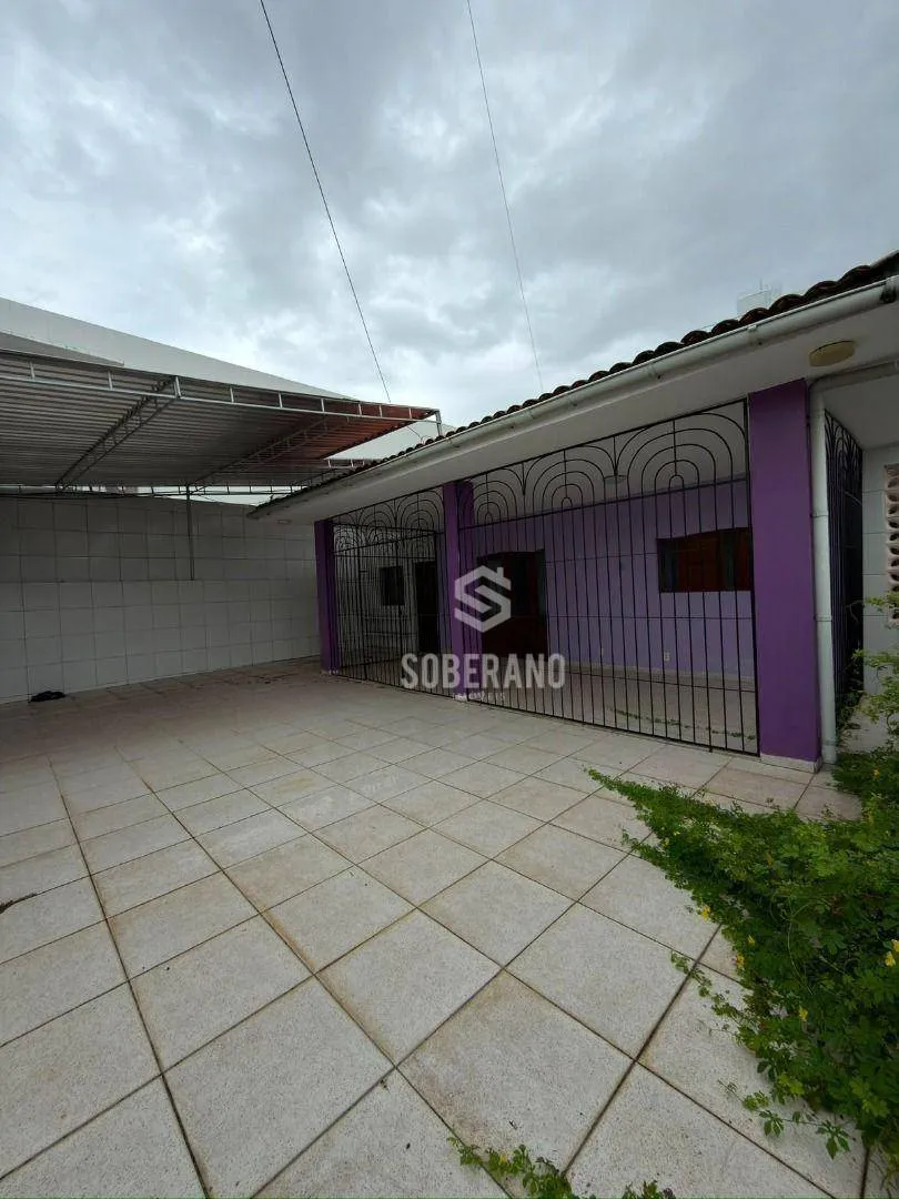 Casa para alugar com 3 quartos e 240 m² — photo 21