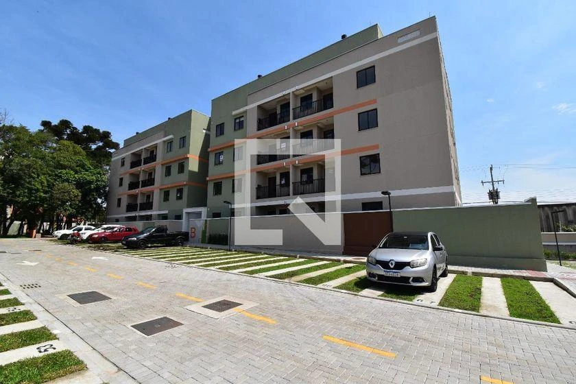 Balcony with a grill in a 2-bedroom apartment, 53 m² — photo 20
