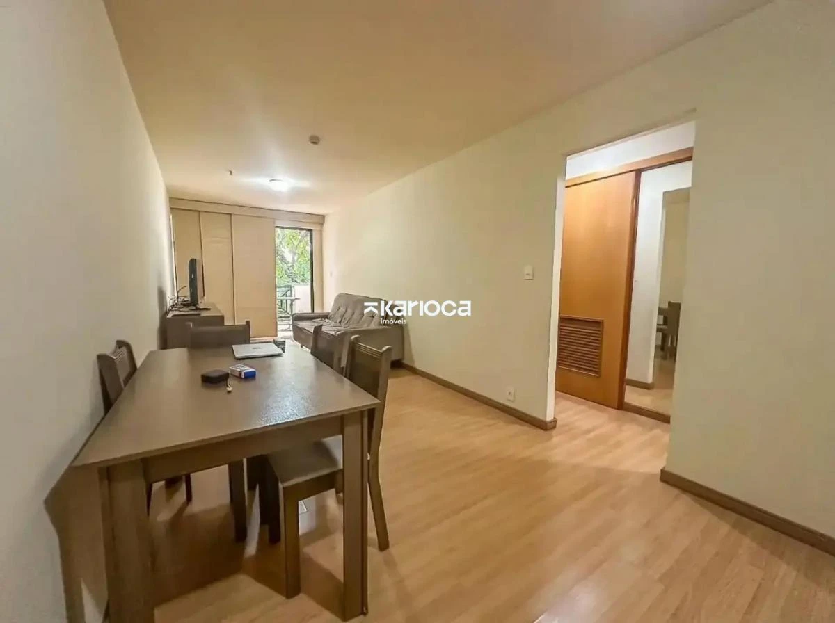 Home office in a 2-bedroom apartment, 55 m² — photo 9