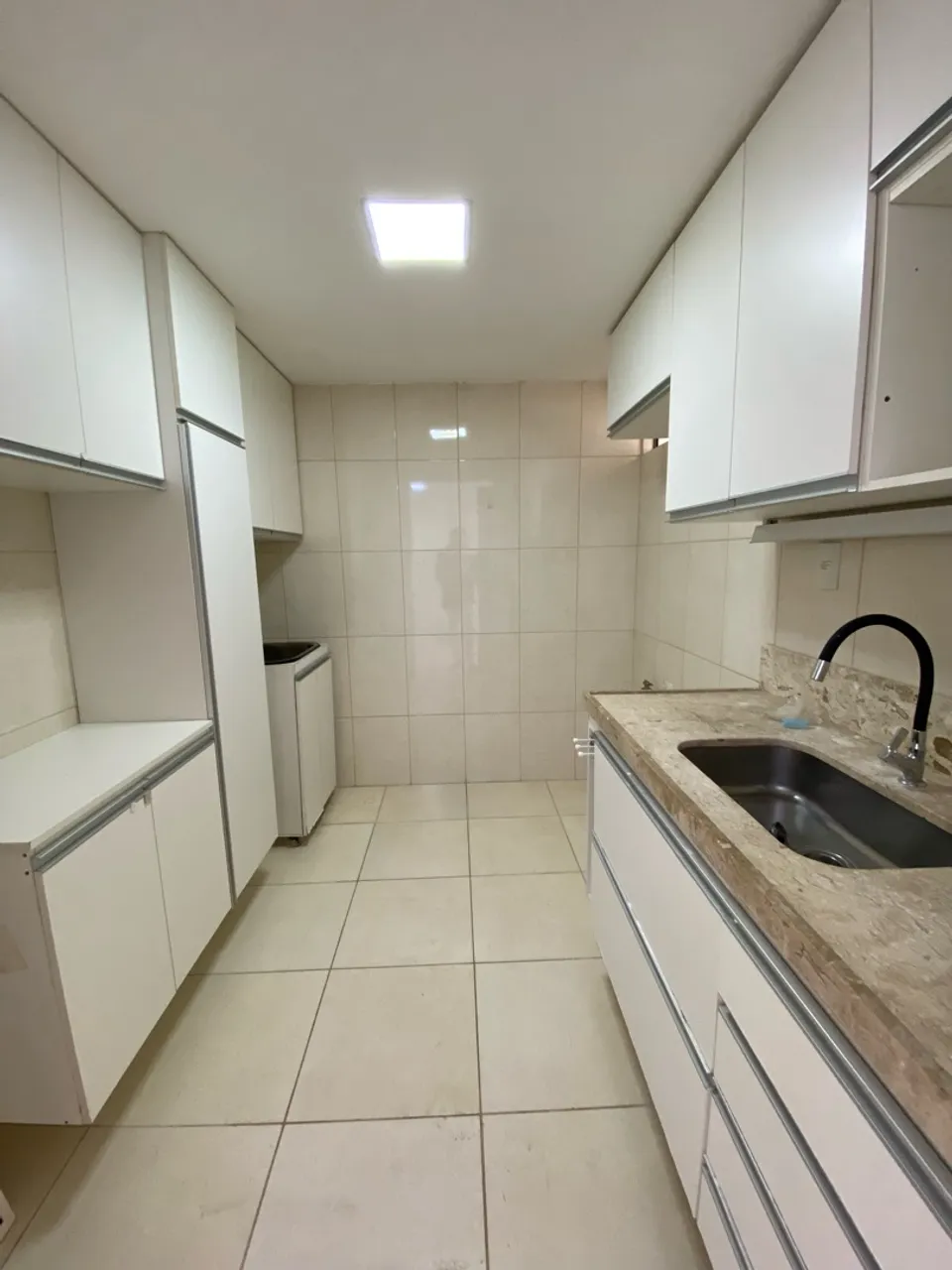 Квартира 78 м² з видом на воду та заскленим балконом — photo 2