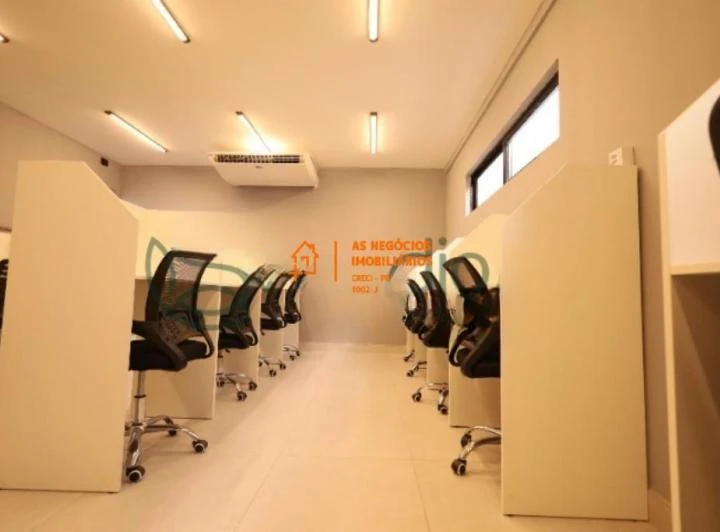 Apartamento mobiliado de 42 m² com 2 quartos e 1 banheiro — photo 4