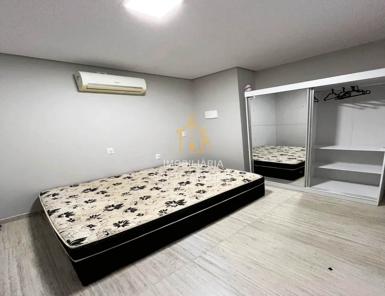 One-bedroom house with a garden — photo 11