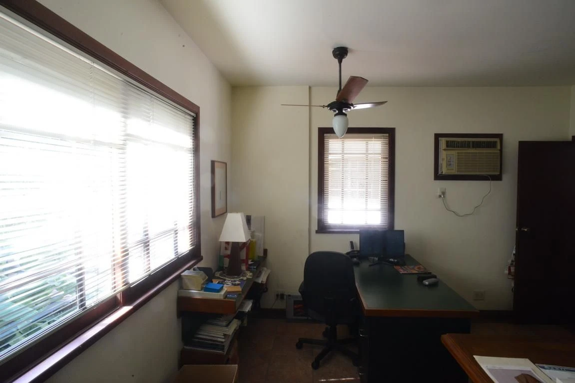 Casa mobiliada com 6 quartos e 5 suítes, com jardim — photo 83