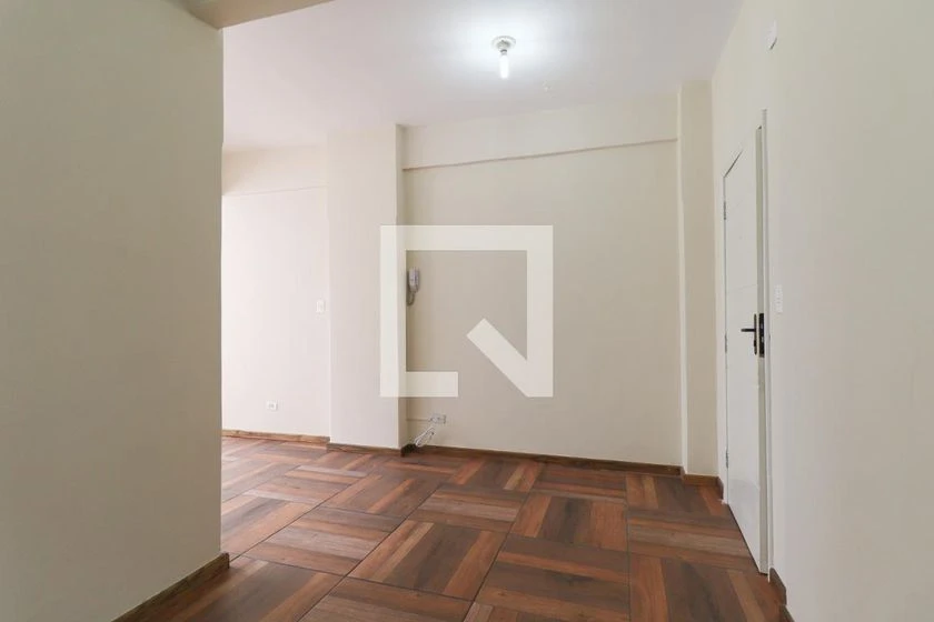 Rental apartment with 2 bedrooms and a private BBQ area — photo 11