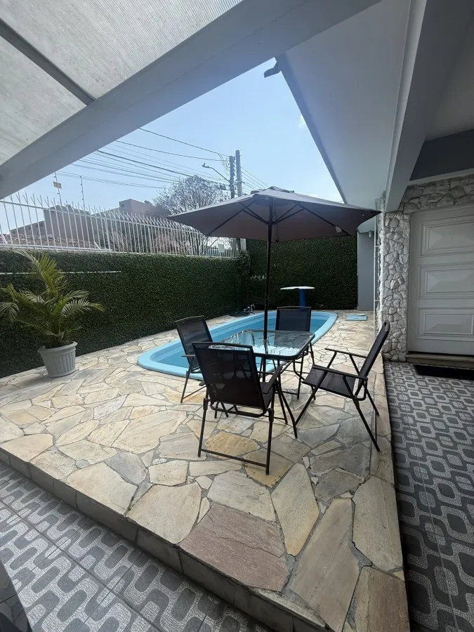 Furnished house, 300 m², with a bathtub — photo 18