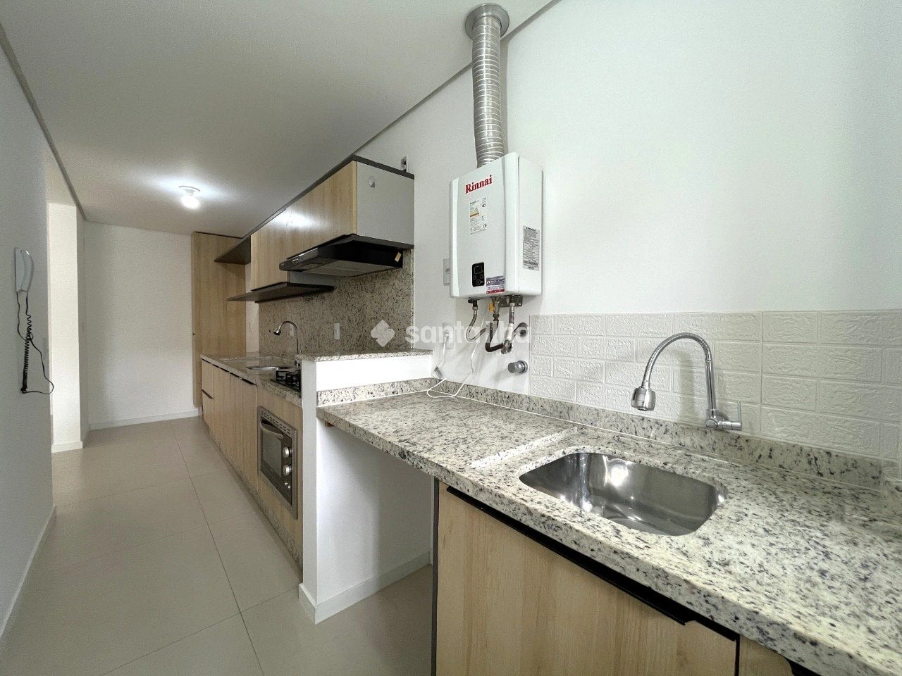 Балкон з грилем та 2 спальні: квартира 72 м² — photo 6