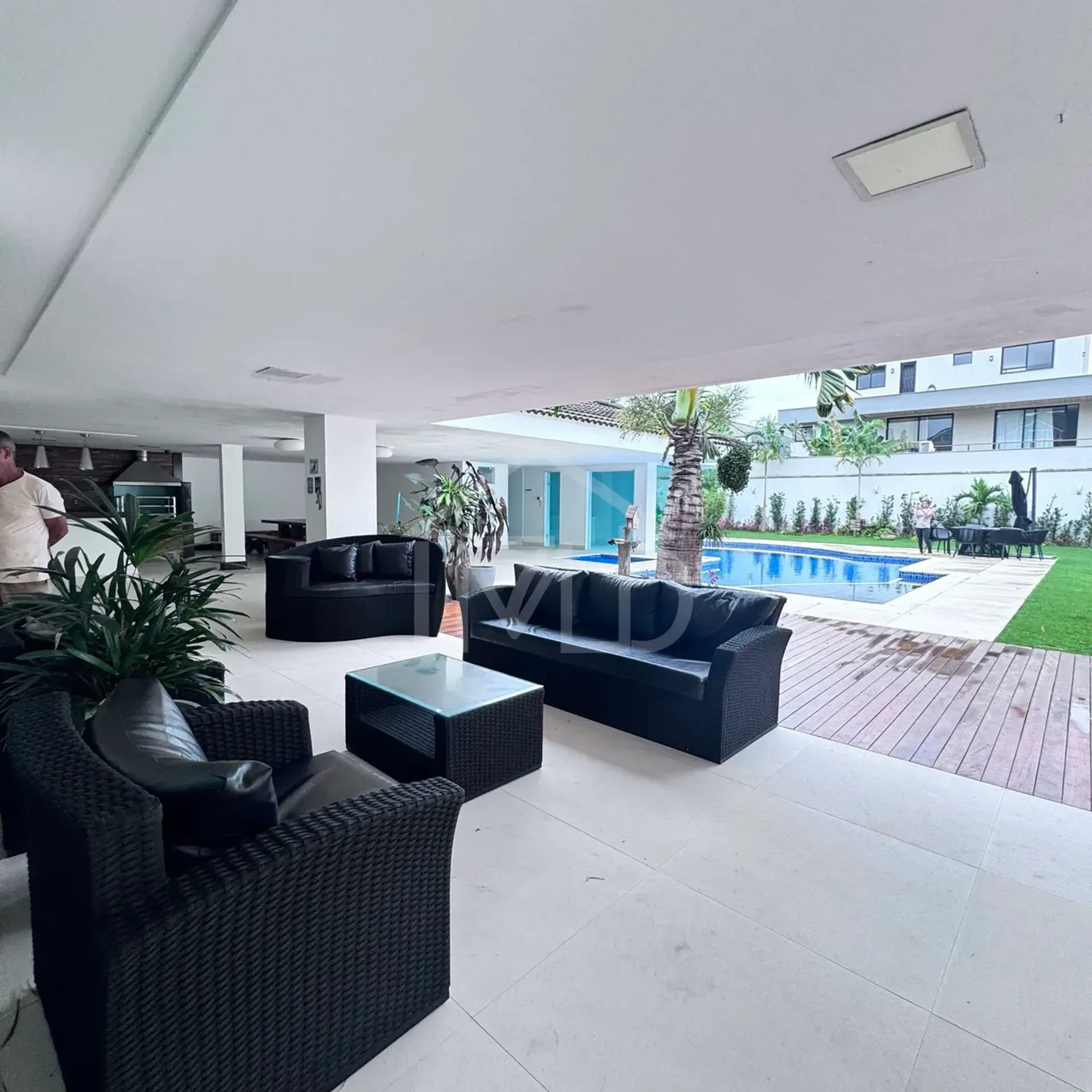 Casa amueblada con 5 dormitorios y 5 baños, balcón acristalado — photo 43