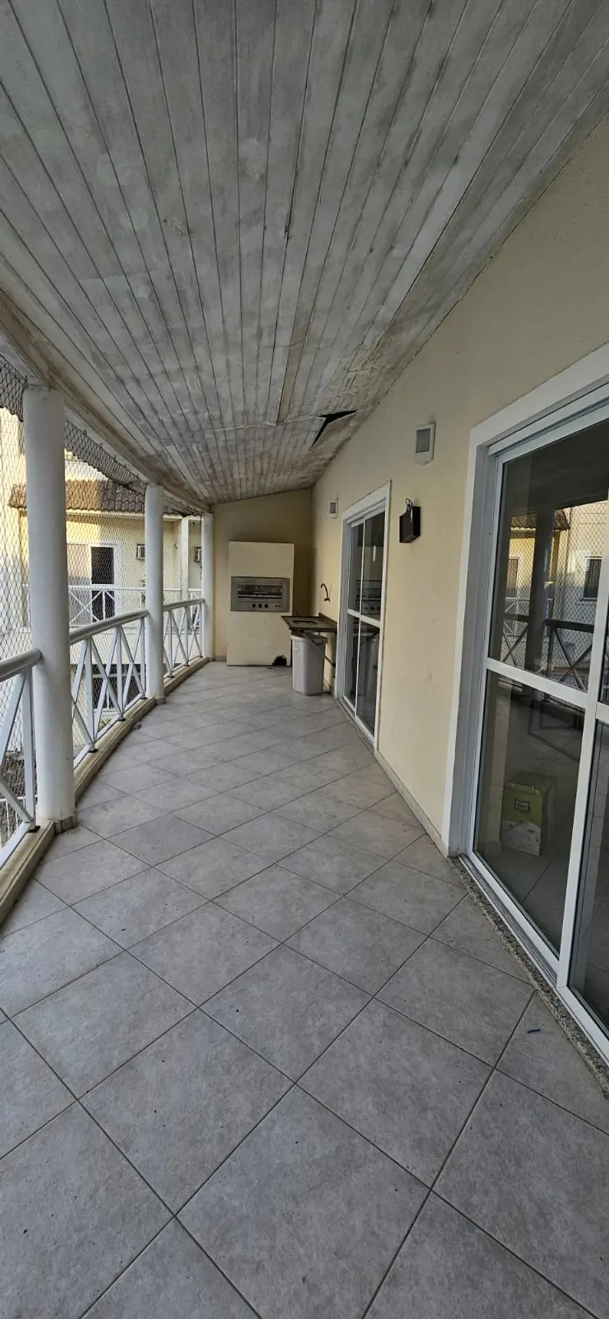4-bedroom apartment with a mountain view — photo 15
