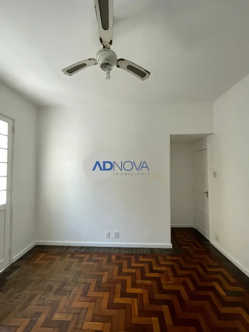 Apartamento de 50 m² com cozinha fechada e varanda — photo 12