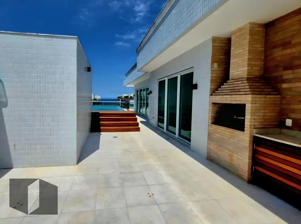 Penthouse with 5 bedrooms and balcony BBQ — photo 13