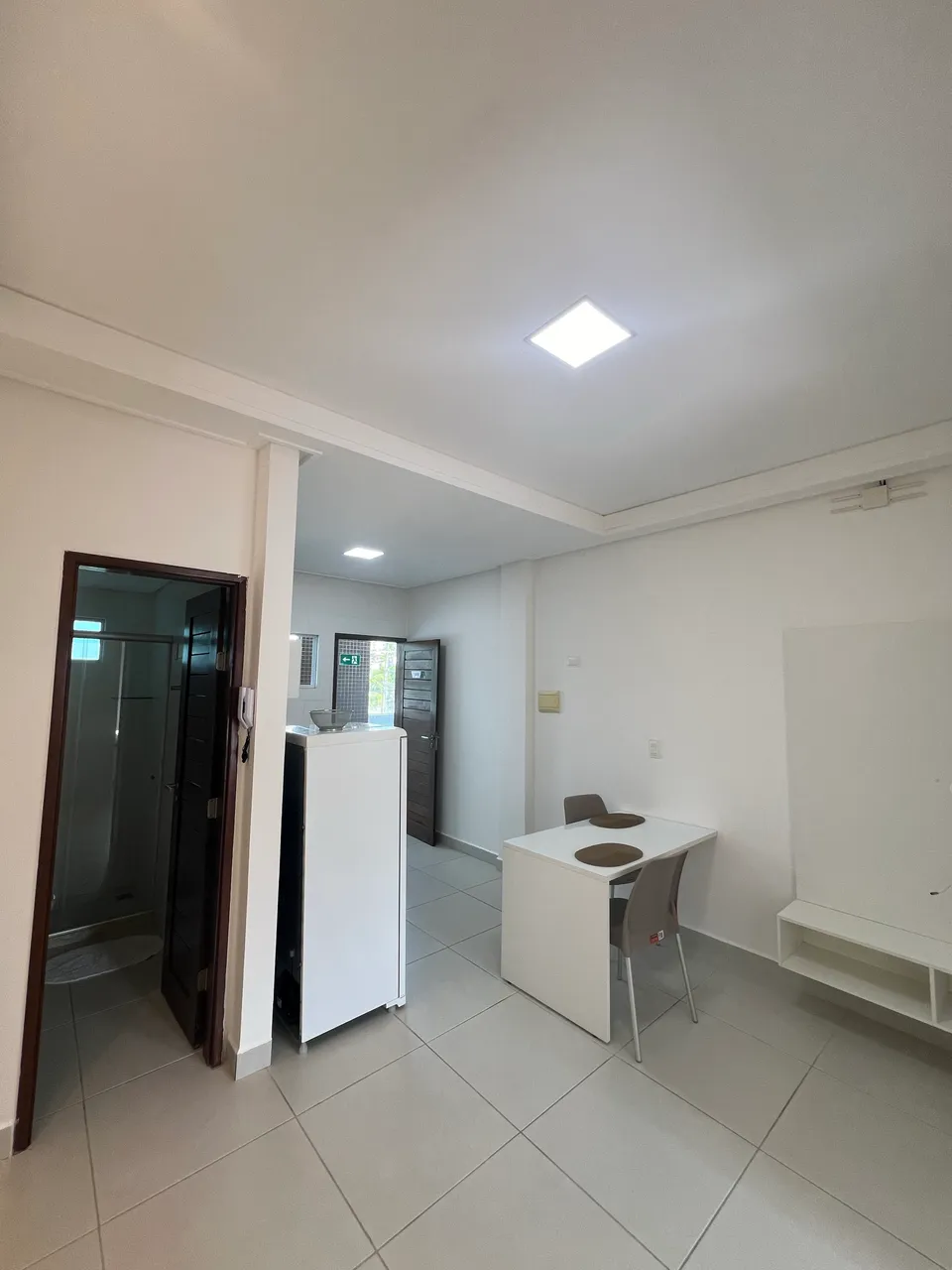 1-bedroom apartment with 24-hour concierge service — photo 2