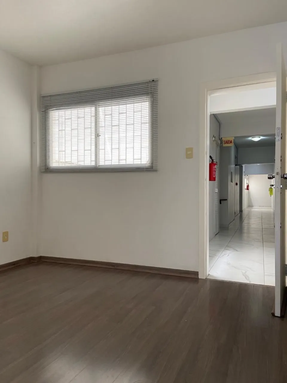 One-bedroom apartment with a home office in Florianópolis — photo 8