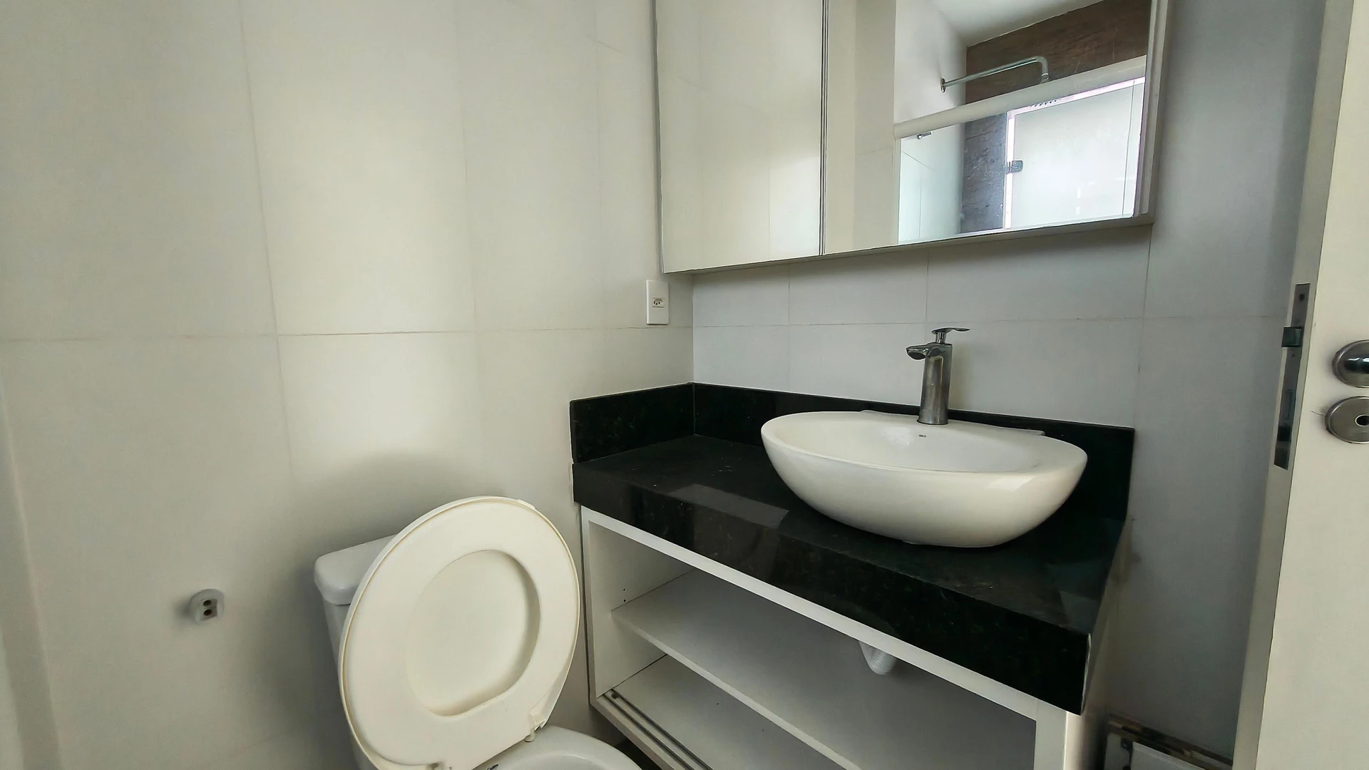 3-bedroom apartment, all with their own bathrooms, 311 m² — photo 42