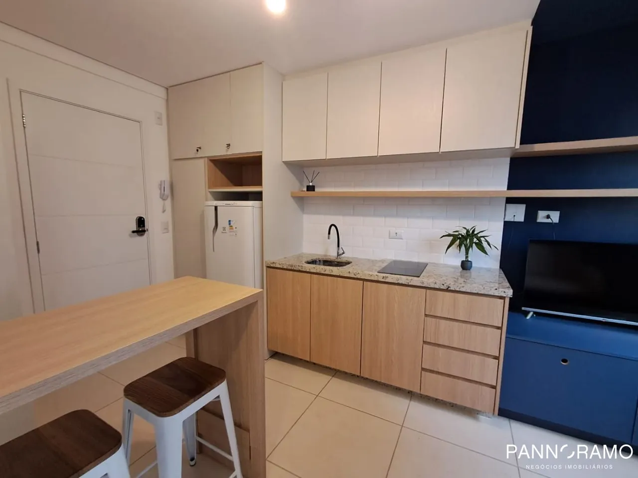 Furnished 40 m² apartment with 1 bedroom and 1 bathroom — photo 3