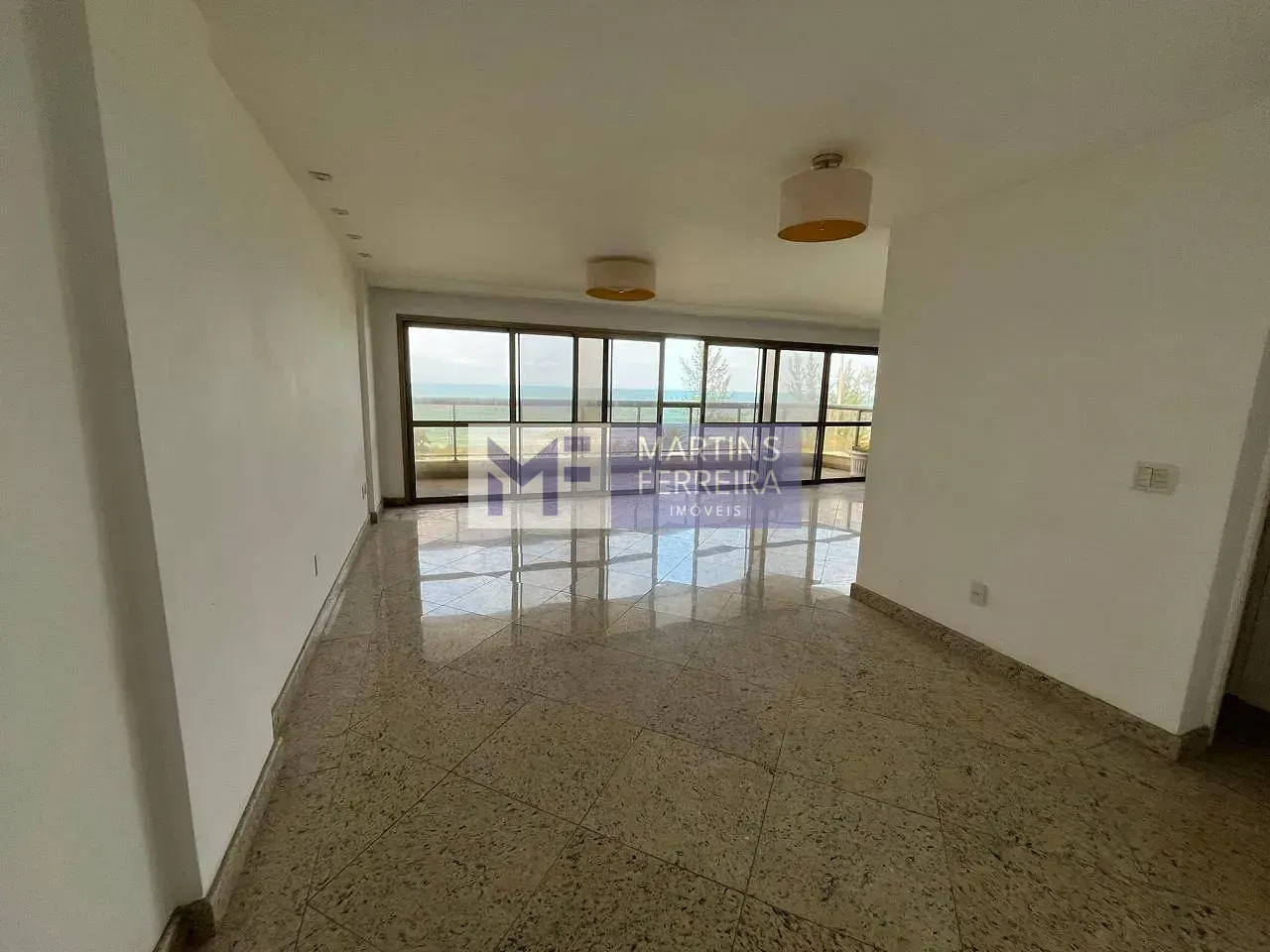 4 quartos e banheira: apartamento de 175 m² — photo 20