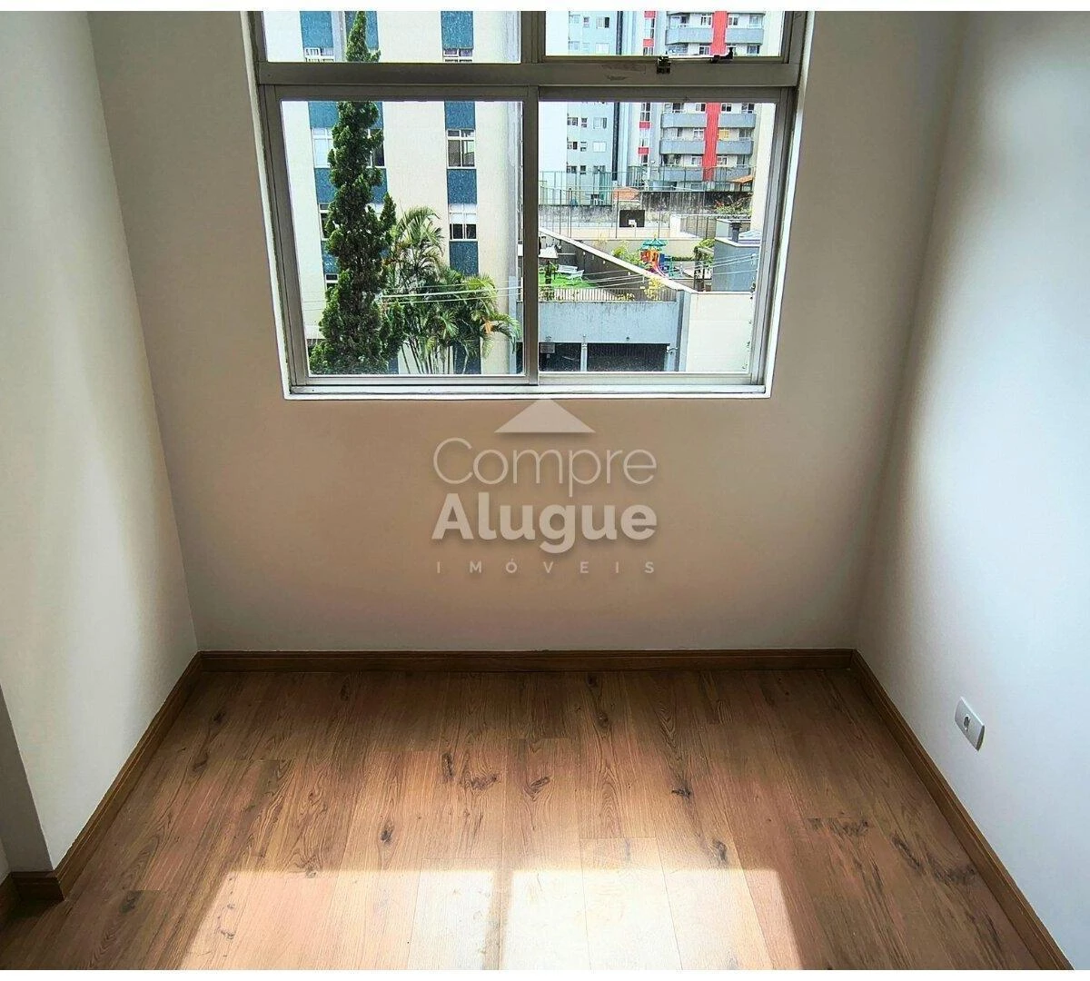 3-bedroom apartment in a building with a gym — photo 26