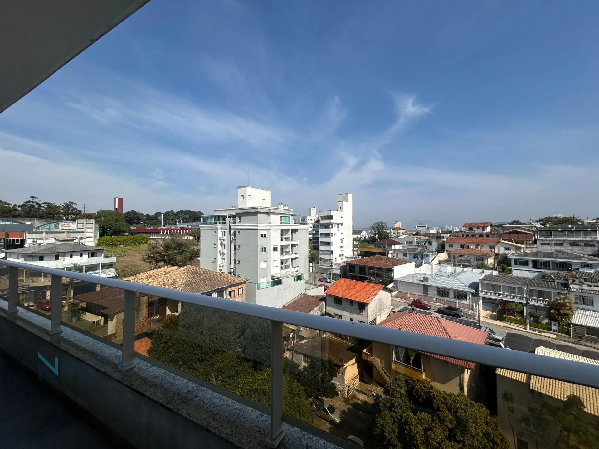 Furnished apartment with 2 en-suites and 152 m² — photo 29