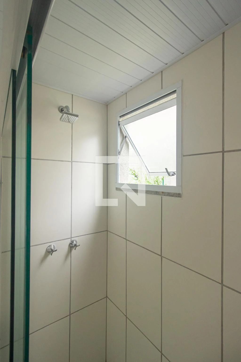 Apartamento de 2 quartos em condomínio com academia — photo 23