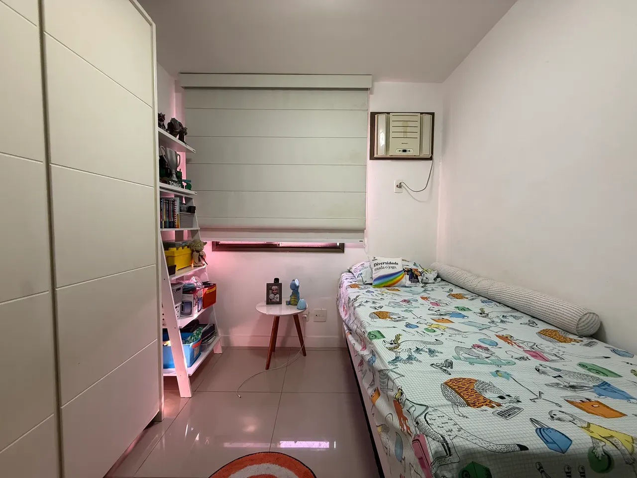 4-bedroom apartment in a building with a sauna — photo 9
