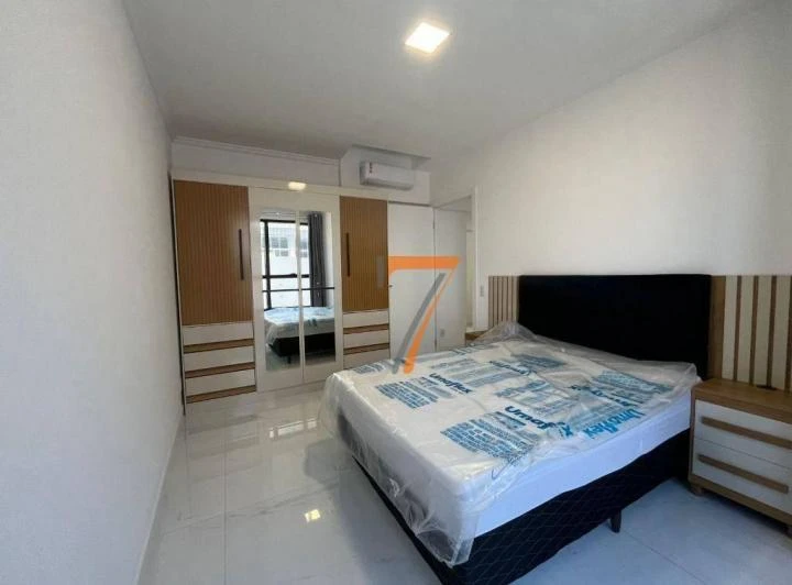 60 m² apartment with 1 bedroom and an open-plan kitchen — photo 3