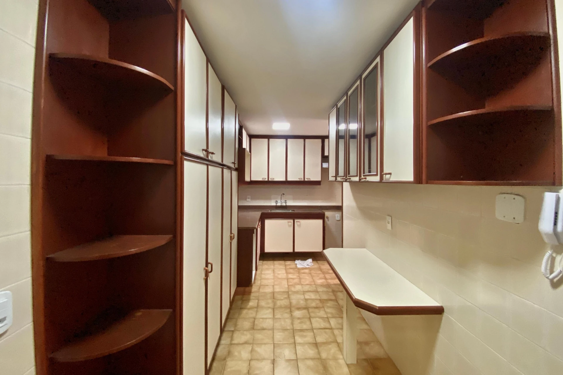 Apartamento com 2 quartos e varanda, vaga inclusa — photo 9