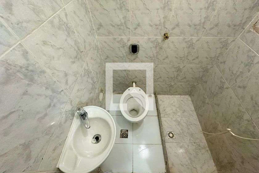 27 m² studio with 1 bedroom and 1 bathroom — photo 3