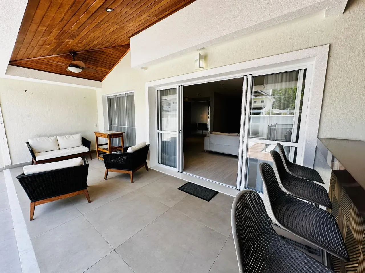 Furnished house, 250 m², with a grill on the balcony — photo 14