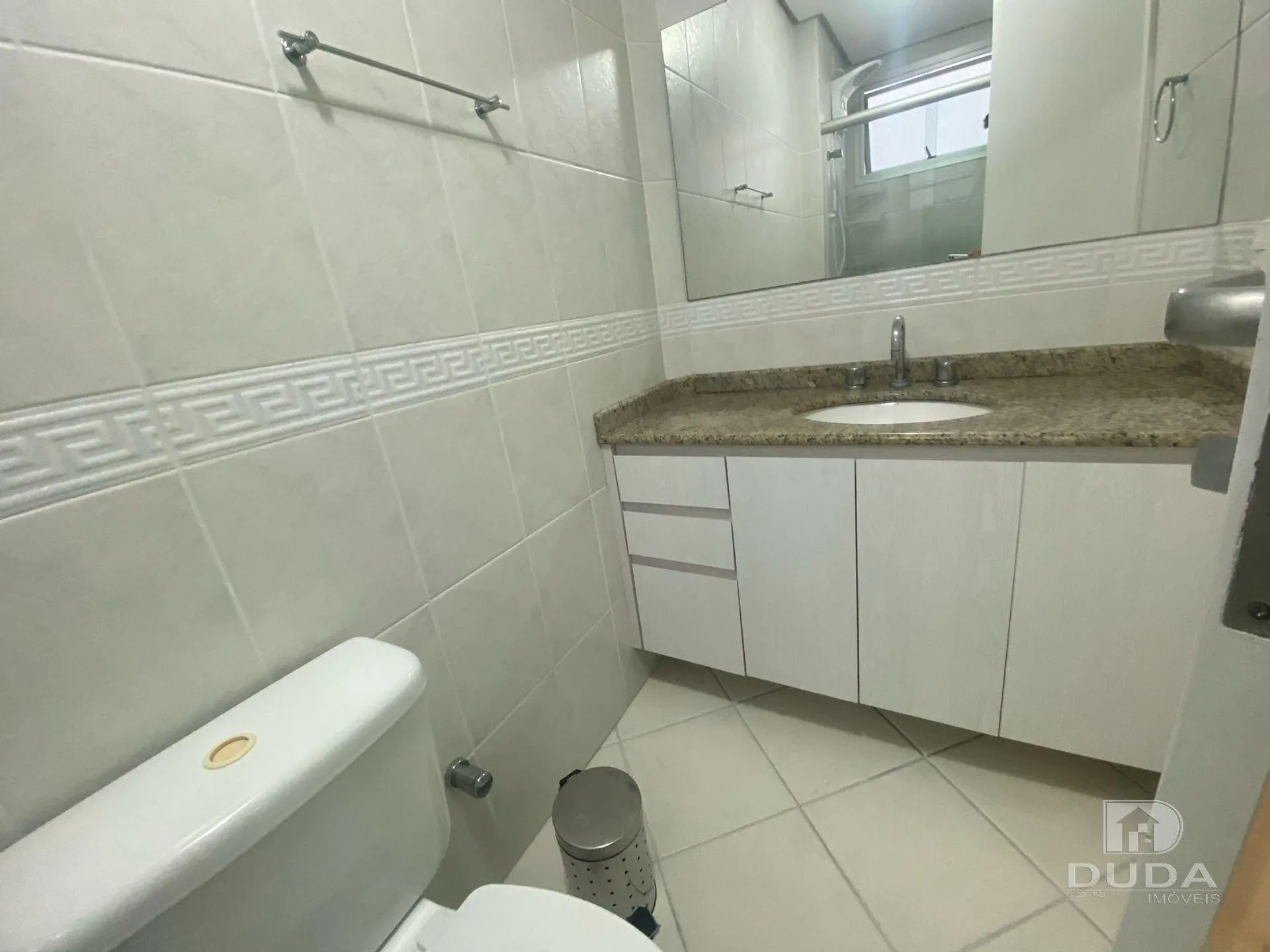 3-bedroom apartment with a home office — photo 18