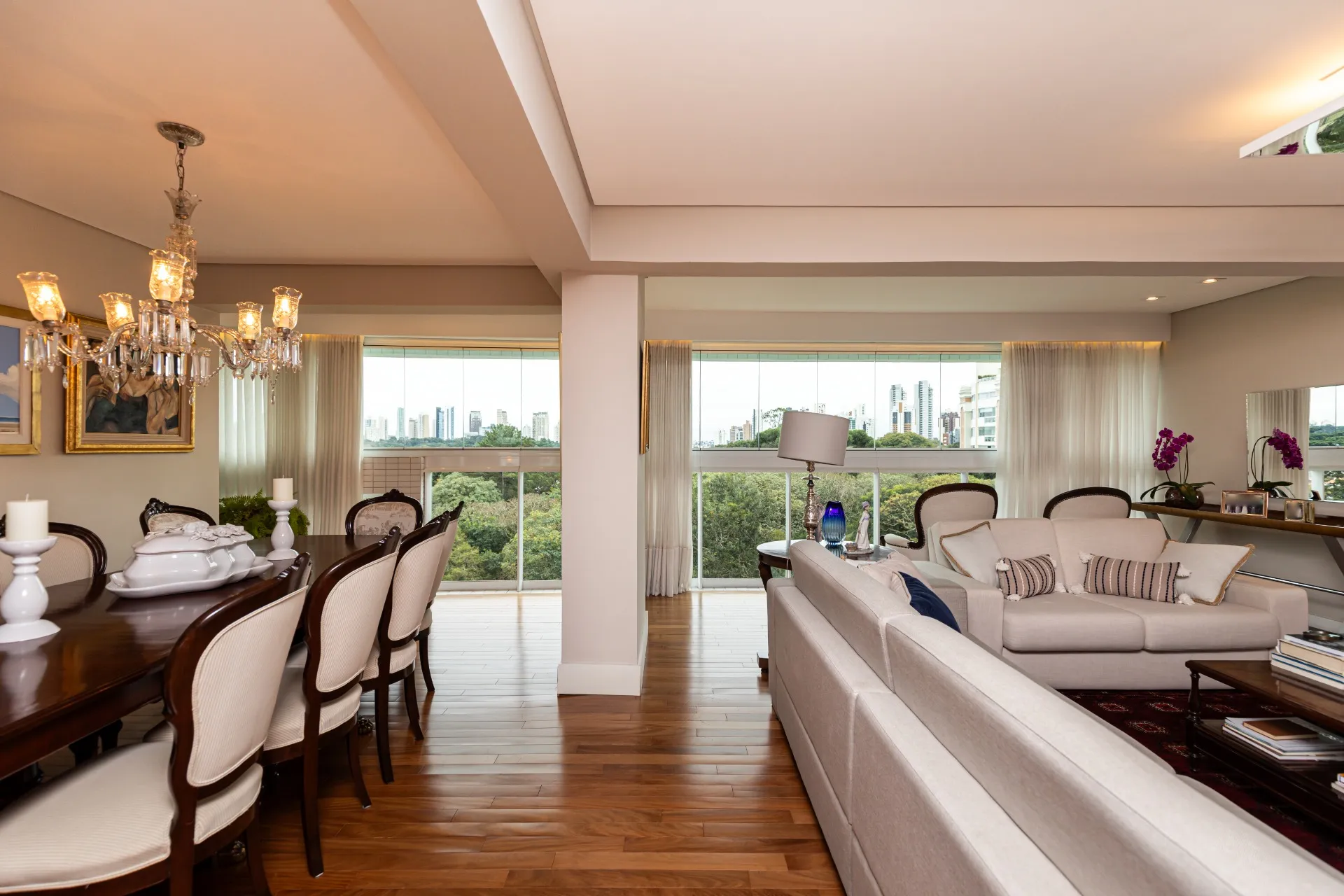 Apartment 432 m² with 3 bedrooms and an open-plan kitchen — photo 22