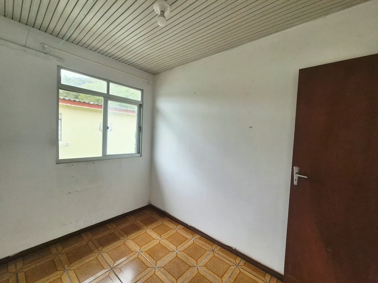 Home office in a 3-bedroom apartment, 47 m² — photo 7