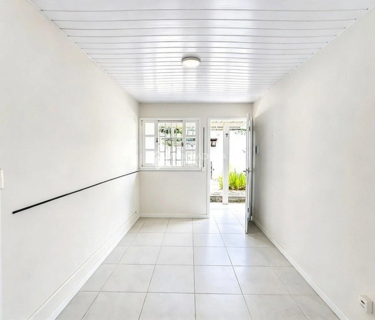 1 quarto e vista para a água: casa de 45 m² — photo 2