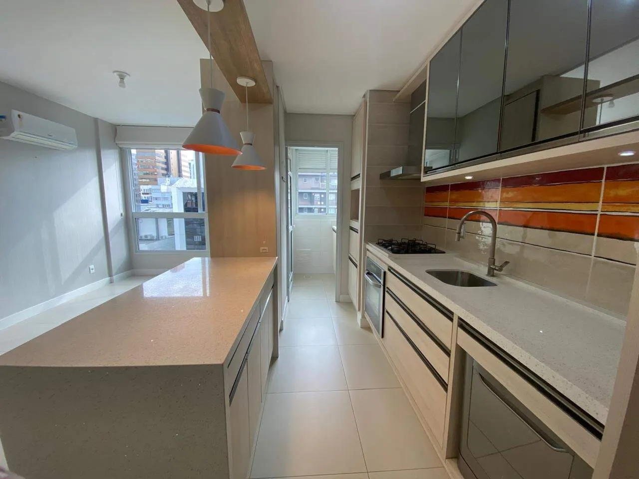 Furnished 2-bedroom apartment with 1 en-suite, 67 m² — photo 27