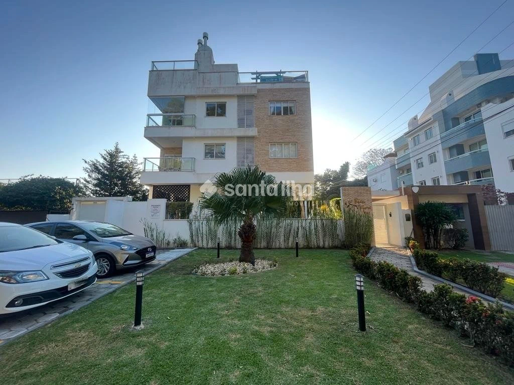 Balcony with a grill in a 2-bedroom apartment, 74 m² — photo 28