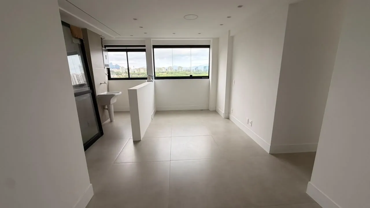 Apartamento com janelas do piso ao teto, Camorim — photo 6