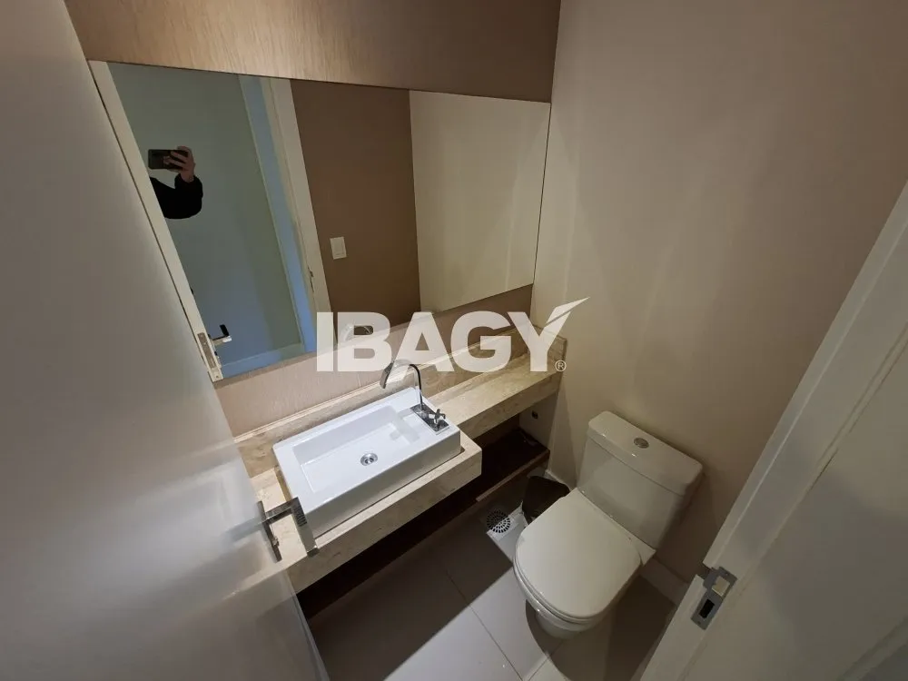 Apartamento amueblado de 3 dormitorios con barbacoa en balcón — photo 41