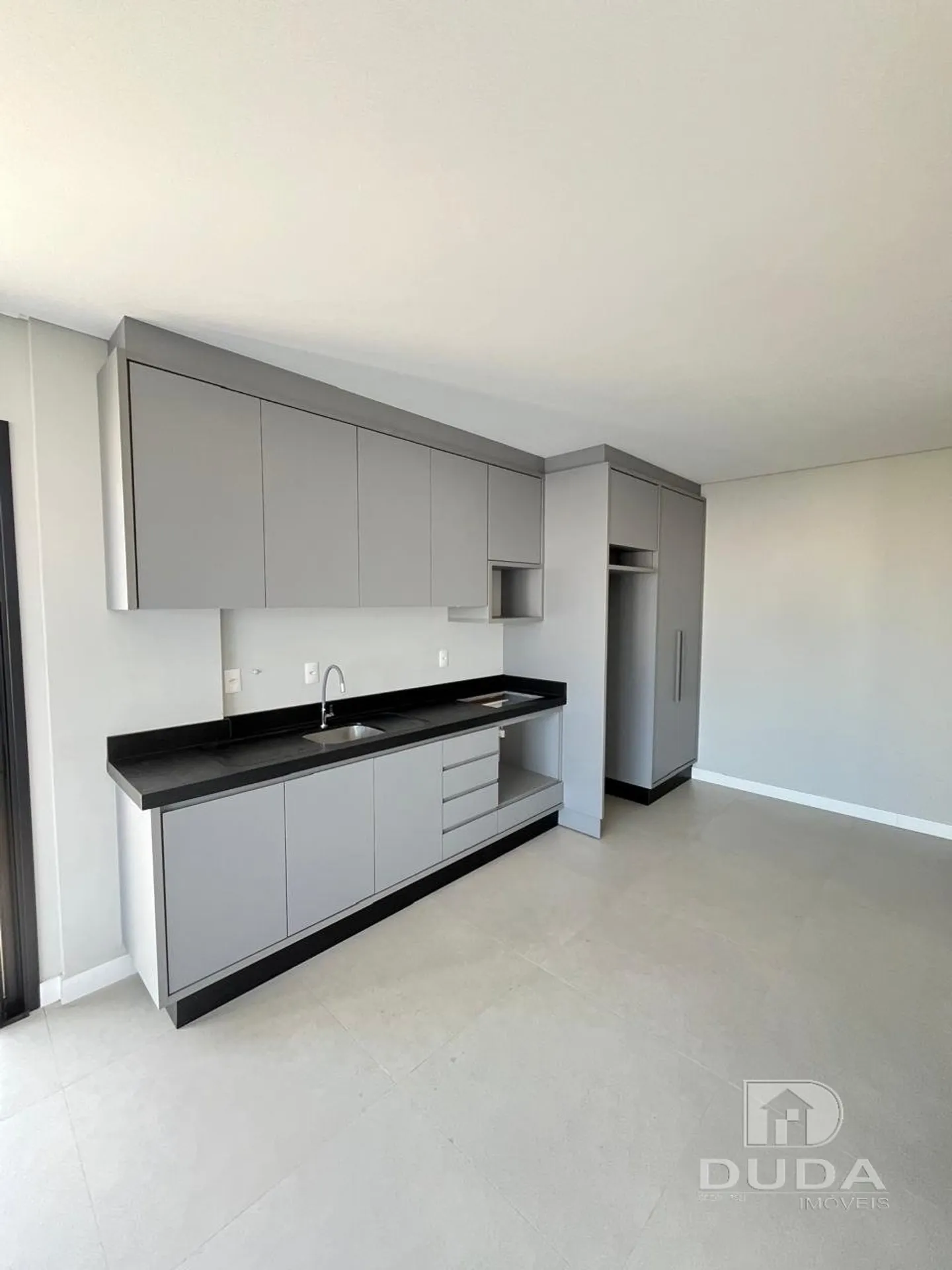 Furnished 1-bedroom apartment with 87 m² — photo 9