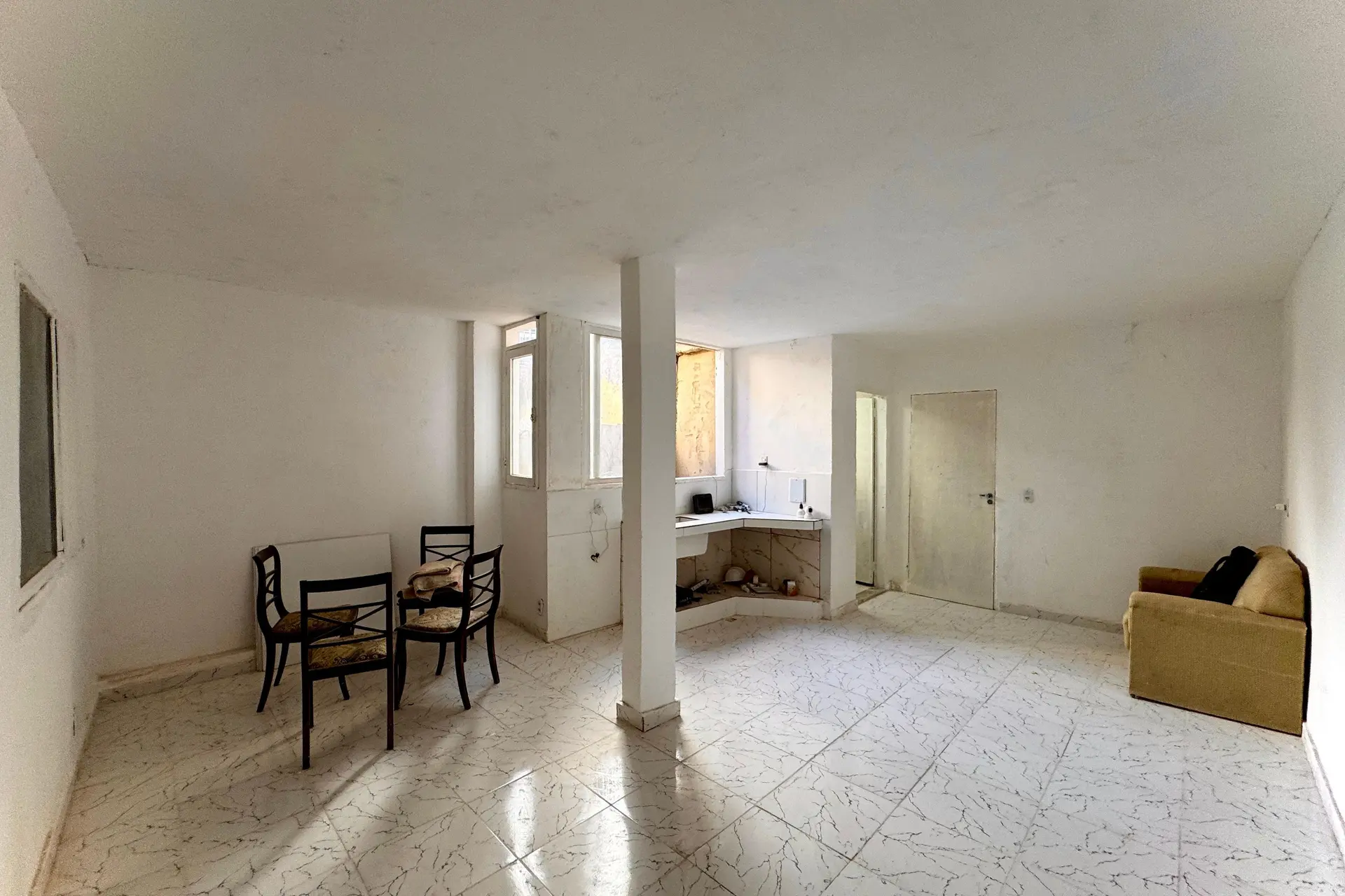 1-bedroom apartment with no parking space included — photo 4