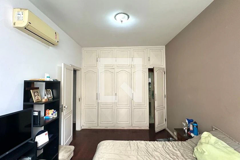 200 m² apartment with a home office and a washing machine — photo 9
