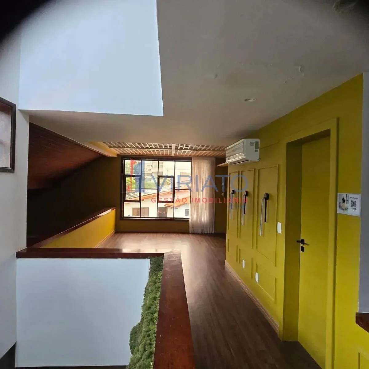 House with 4 bedrooms and a built-in balcony grill — photo 27