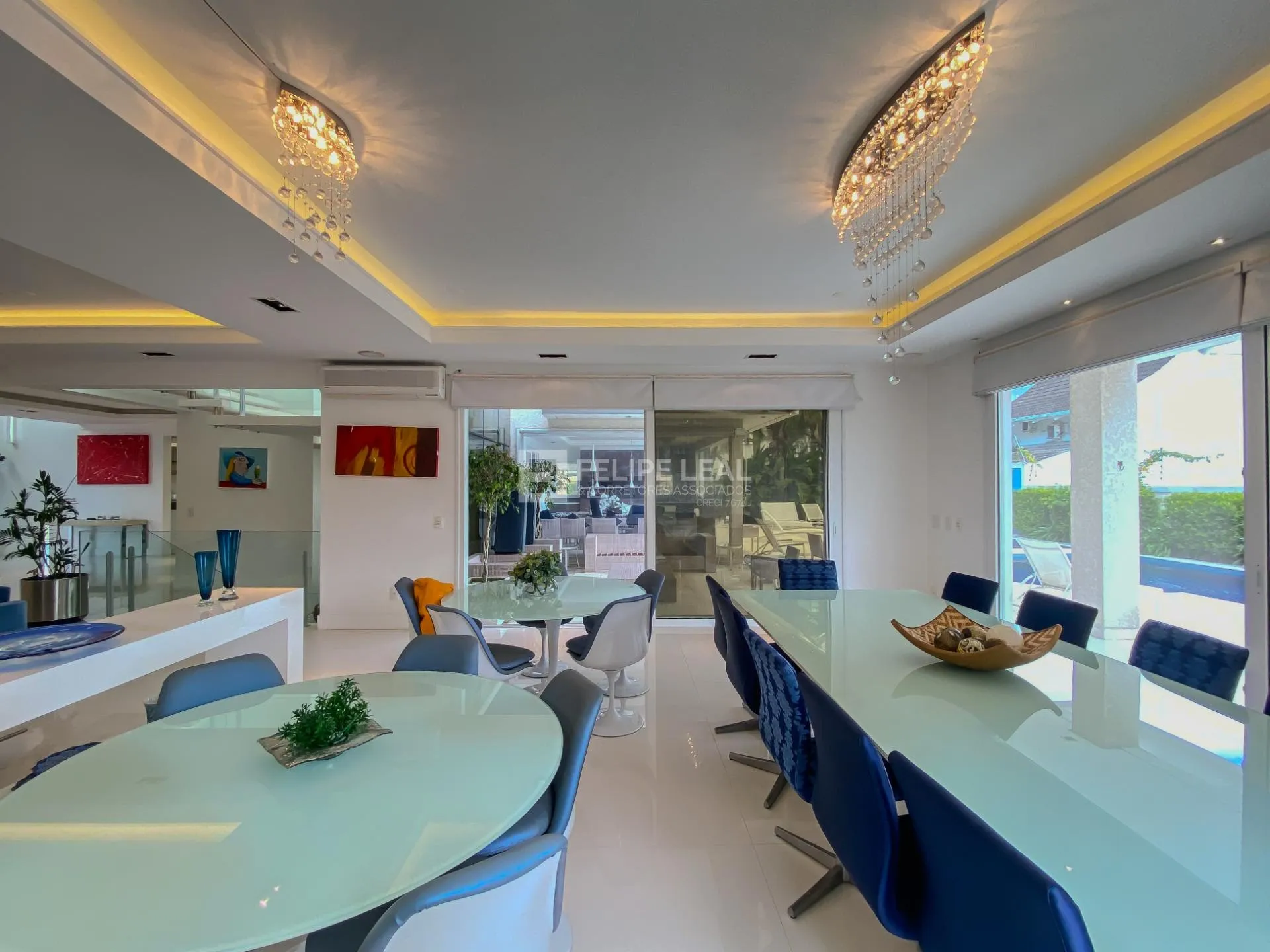 Casa em condomínio com 9 dormitórios e 8 suítes — photo 42