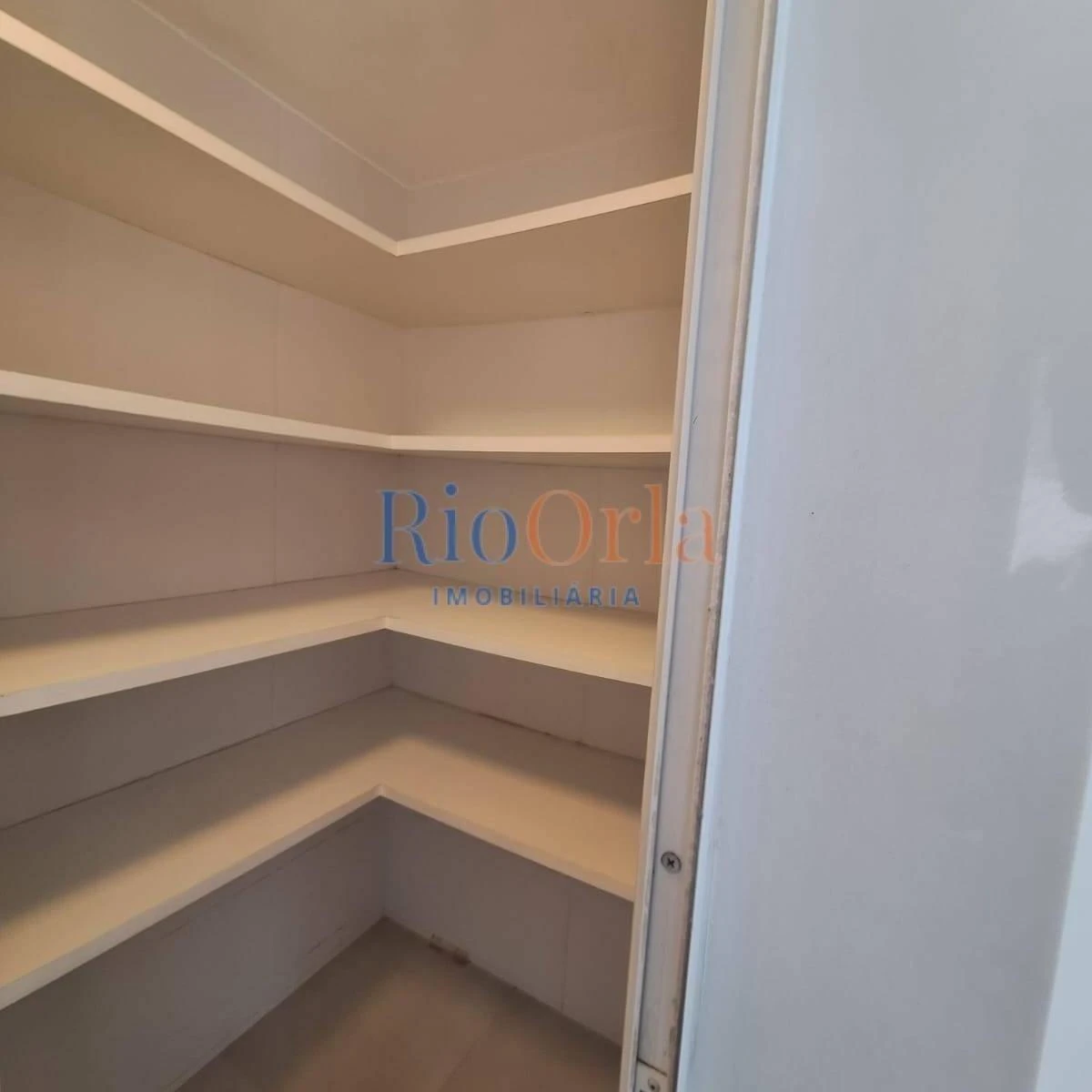 Квартира з 4 спальнями 150 м² і вікнами від підлоги до стелі — photo 14
