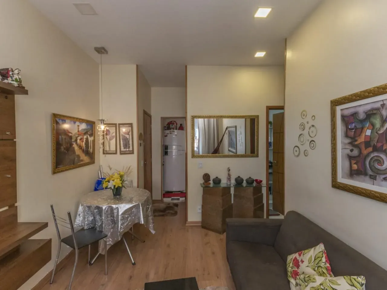 Apartamento amueblado de 2 dormitorios y cocina compacta — photo 3