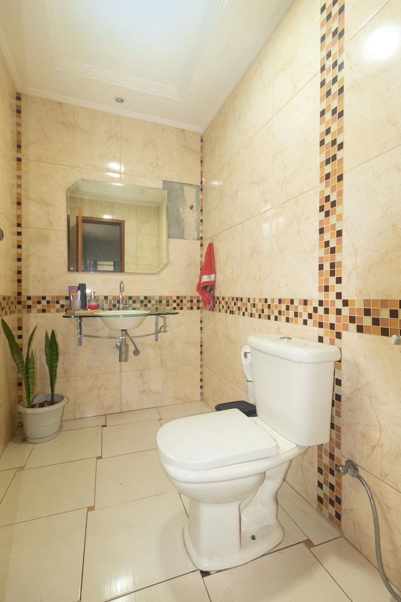Furnished house, 360 m², with a garden — photo 44