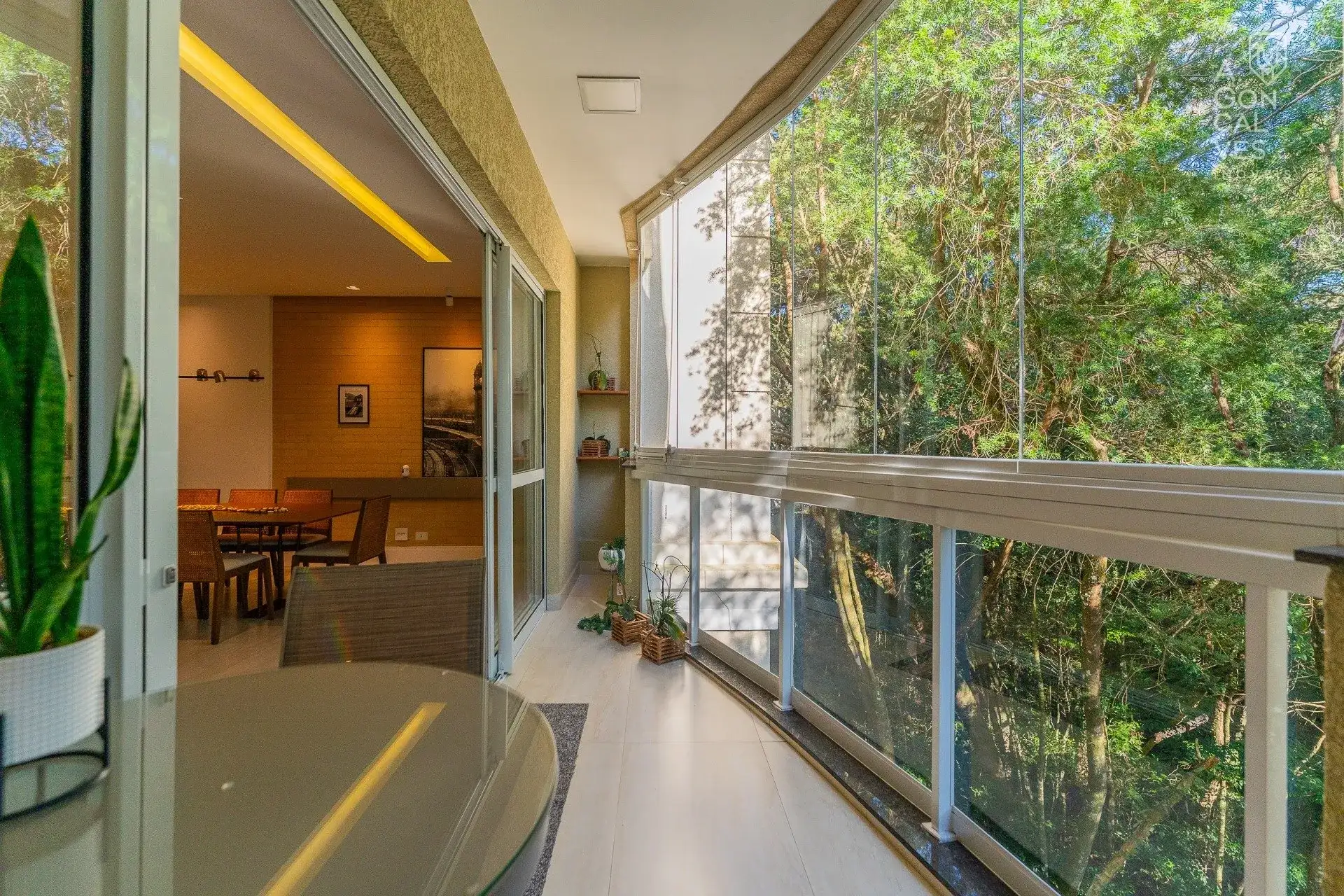 3-bedroom apartment with a dishwasher in Curitiba — photo 34