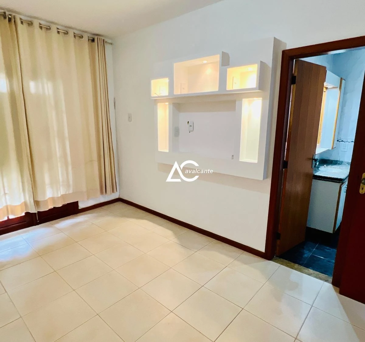 Дом 200 м² с отдельной кухней и 3 парковками — photo 34