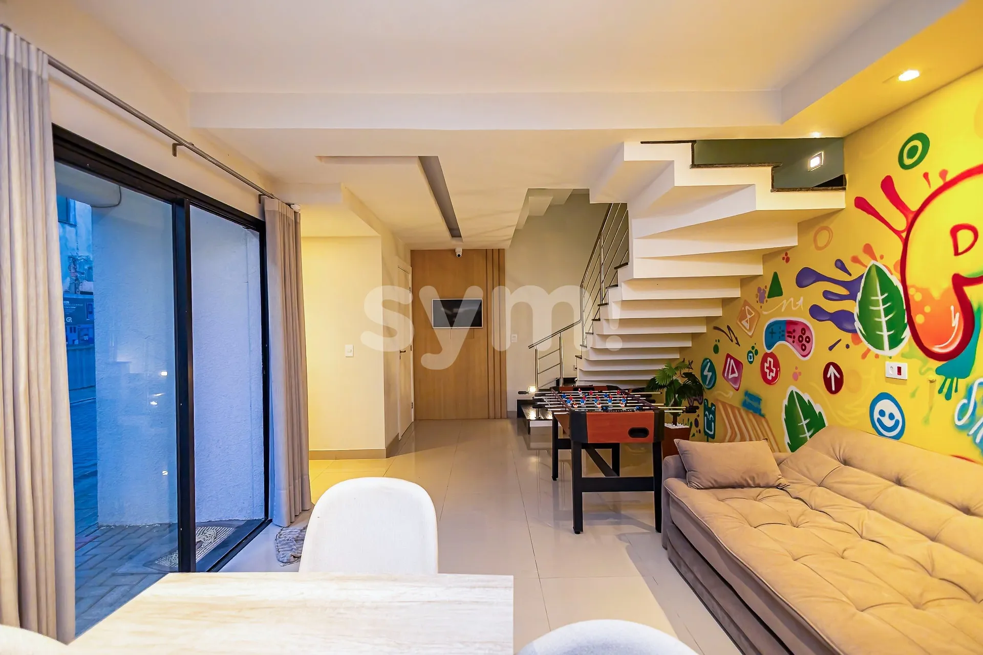 172 m² condominium house with open-plan kitchen — photo 39