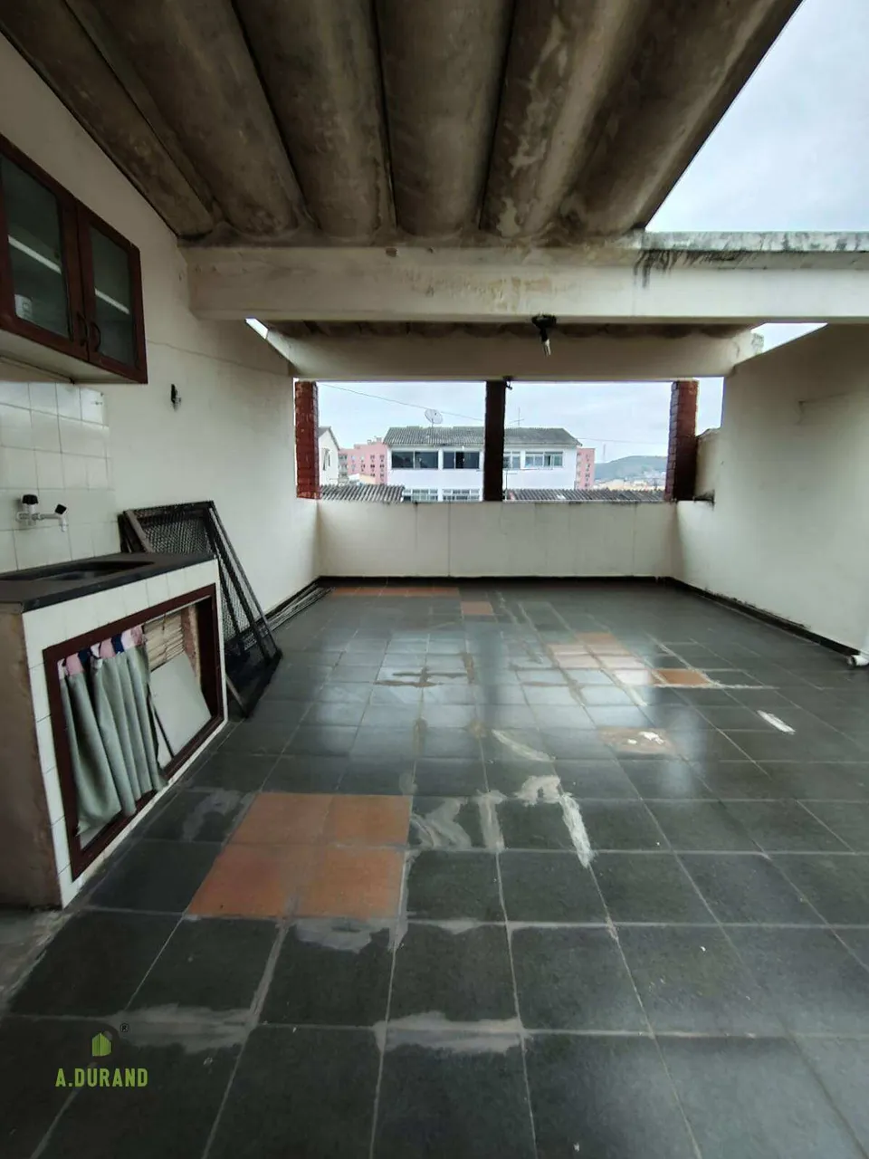 House with 2 bedrooms and 3 bathrooms, 150 m² — photo 3