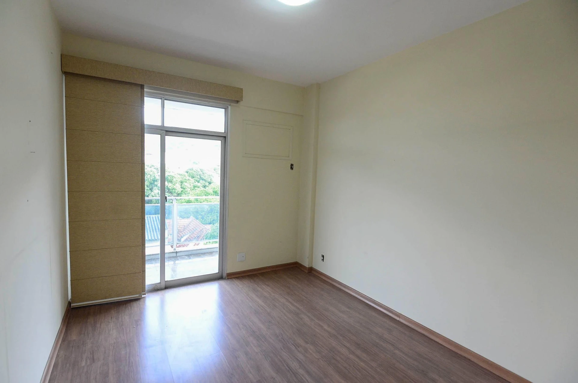 Apartamento para alugar com 4 quartos, 1 suíte e varanda — photo 29